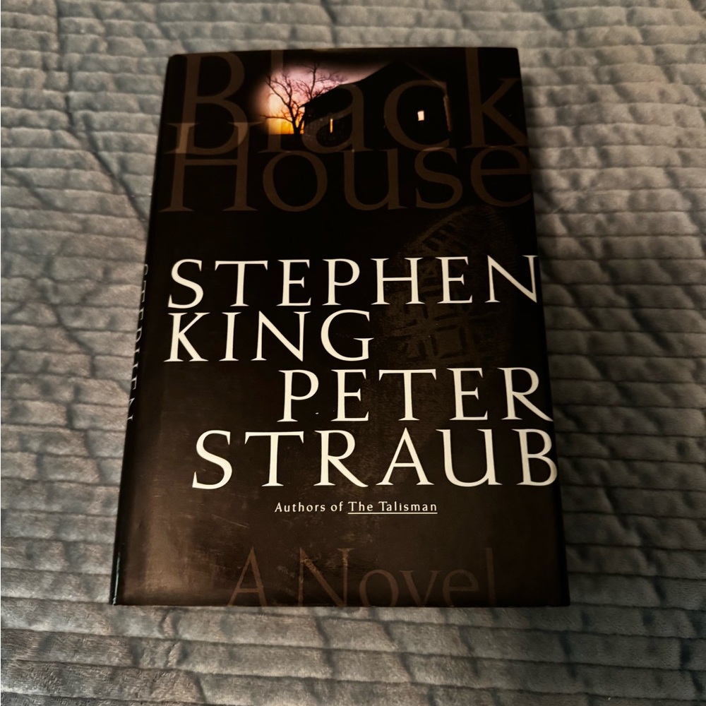 Black House by Stephen King and Peter Straub